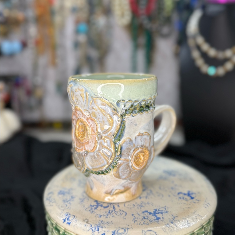 Handcrafted Floral Ceramic Mug - Picture 4 of 9